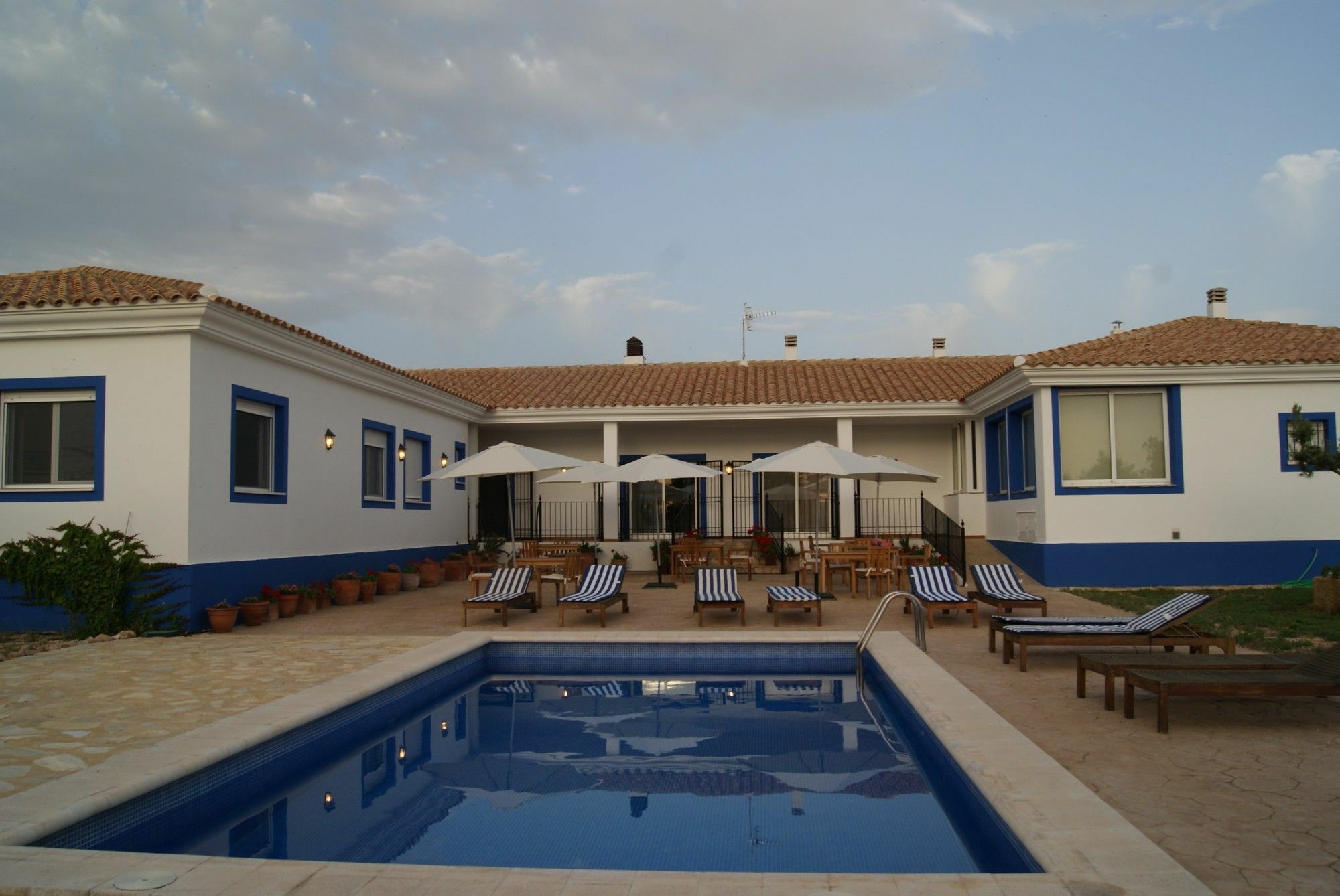 Finca El Romeral Alpera Exterior photo